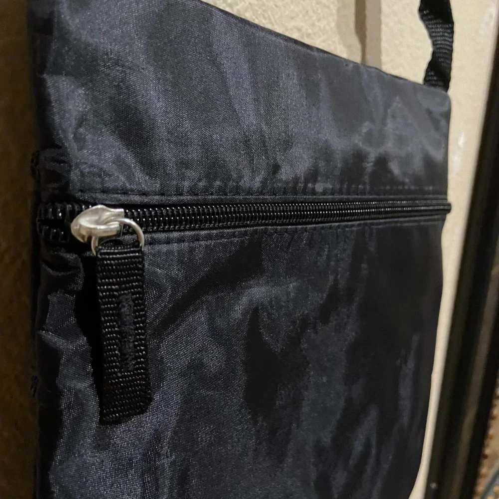 Stealth Black Sports Bag - Picture 6 of 11